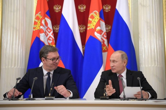 Vucic i Putin