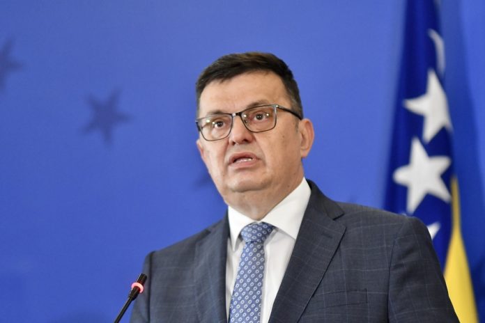 Tegeltija SM4