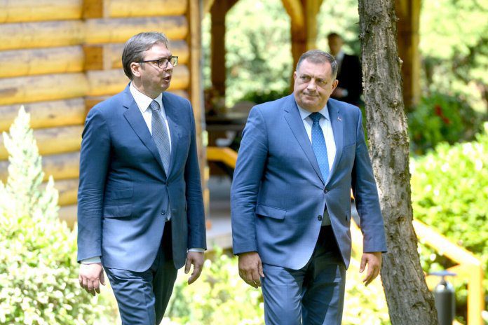 VUCIC I DODOIK