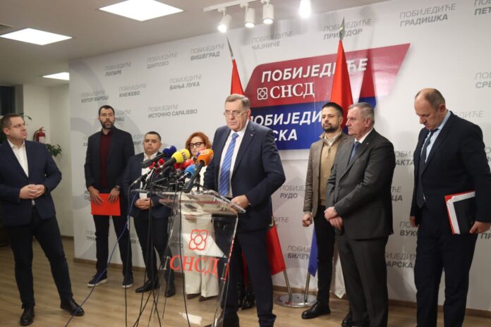 Sjednice Izvršnog komiteta i Predsjedništva SNSD-a Dodik 4
