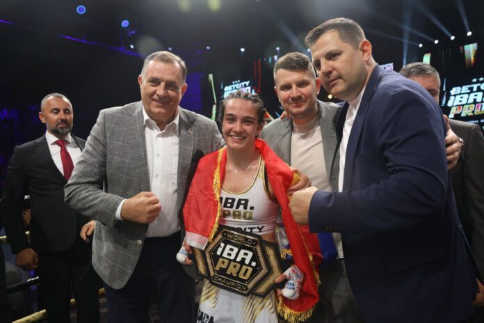 Cirkovic sampion Dodik 1