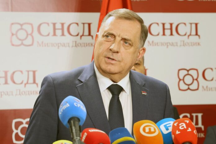 Sjednica Predsjedništva SNSD Banjaluka april Dodik 3