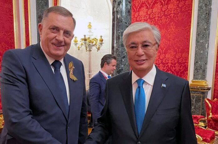 Dodik Tokajev