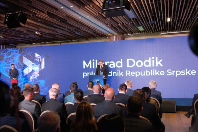 JEF Dodik 3