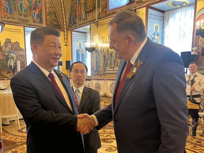 Si Djinping Dodik prijem 3