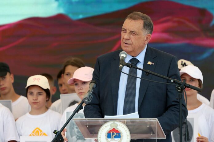 Bratunac - 33 godine od muslimanskih zločina Dodik 1