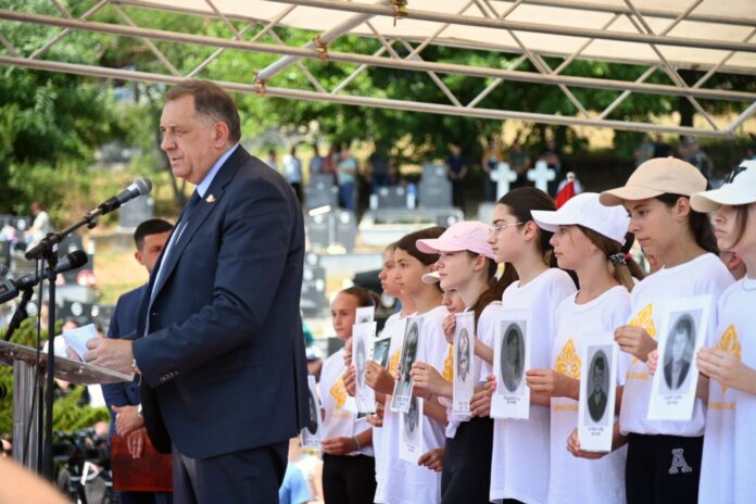 Bratunac - 33 godine od muslimanskih zločina Dodik 4