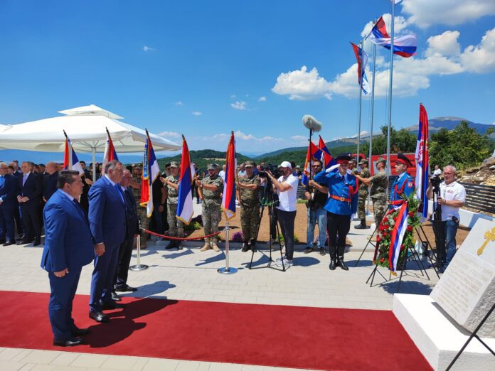 Nevesinjska puska vijenci 1