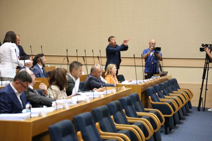 Opozicija Skupstina JP Vukanovic